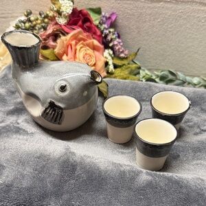 Grey cream Japan ceramic blowfish sake pot with 3 cups
